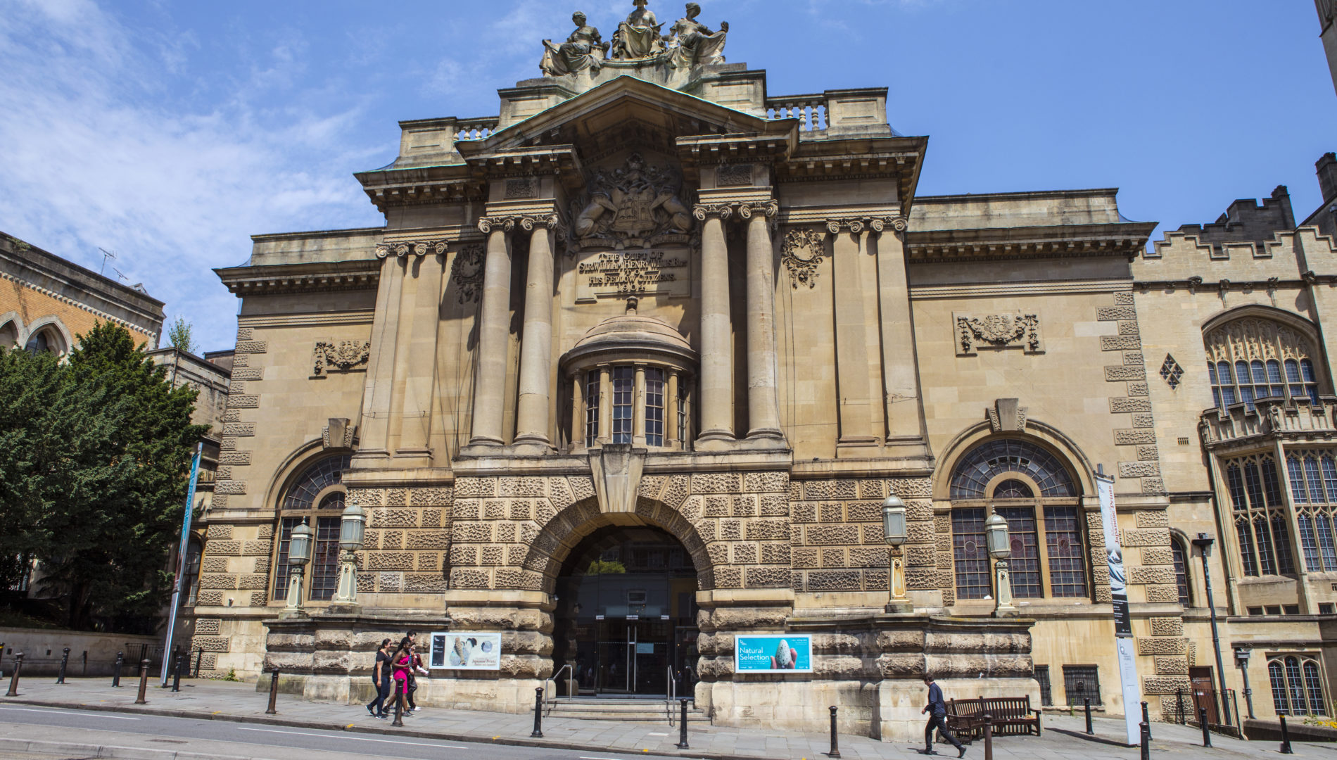 'Bristol museum's ‘Do You Believe in Magic?’ exhibition risks