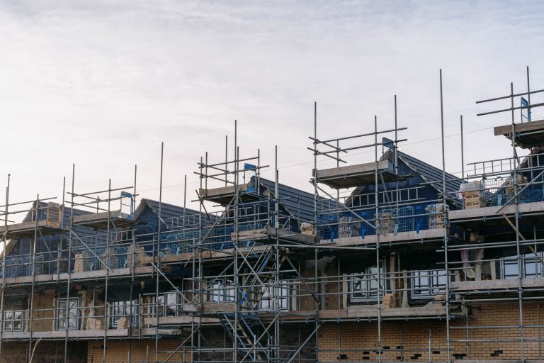 Image of unfinished modular homes at Bonnington, Lockleaze (Credit: David Griffiths)